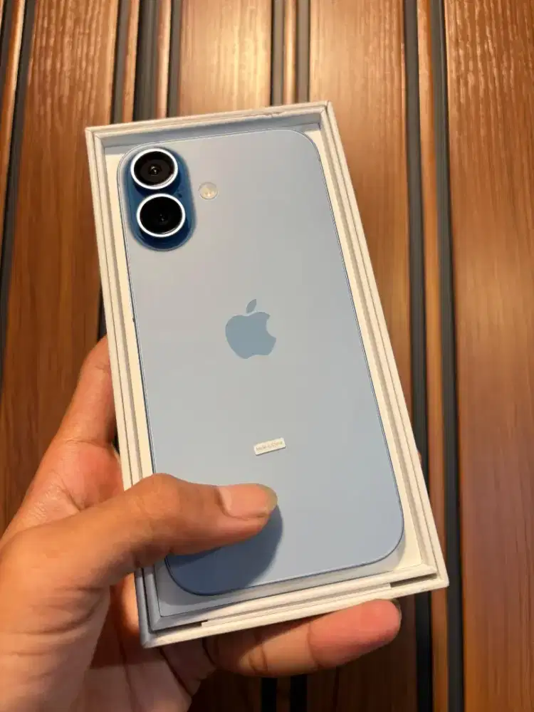 iPhone 17 basic mist blue 256gb iBox