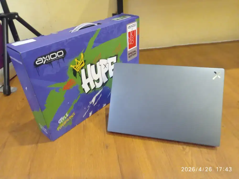 Laptop axioo hype 1 celeron n4020 mulus seperti baru ram 8siap pakai