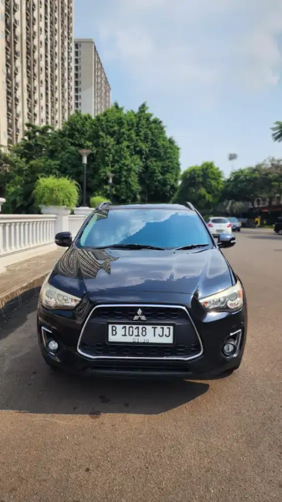 Dp 0 angs 3,897  x 5th!!! Outlander 2014 sunroof panoramic wrn hitam