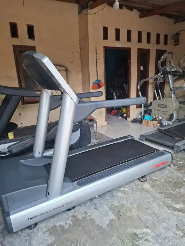 Treadmill Life Fitness 95Ti