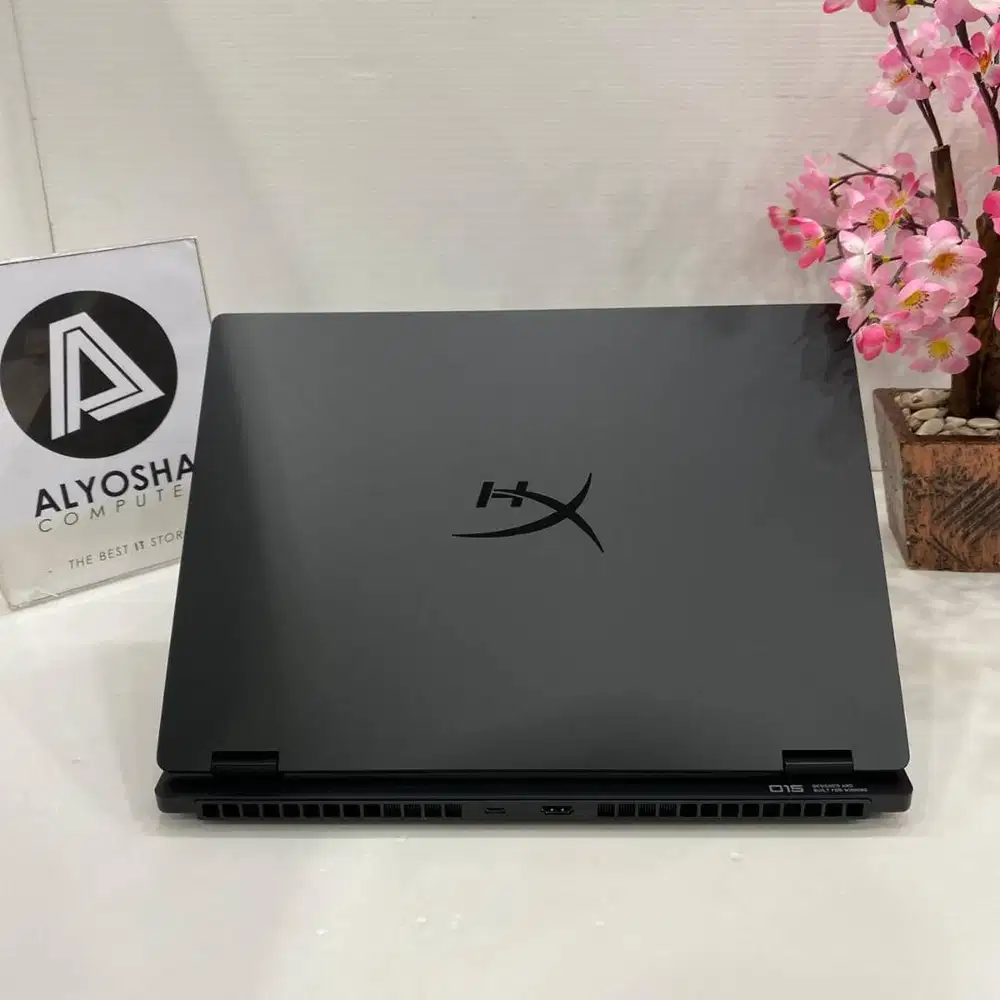 Laptop HP HyperX OMEN 15-GB0666AX AMD Ryzen 7 260 16GB SSD 1TB RTX5050