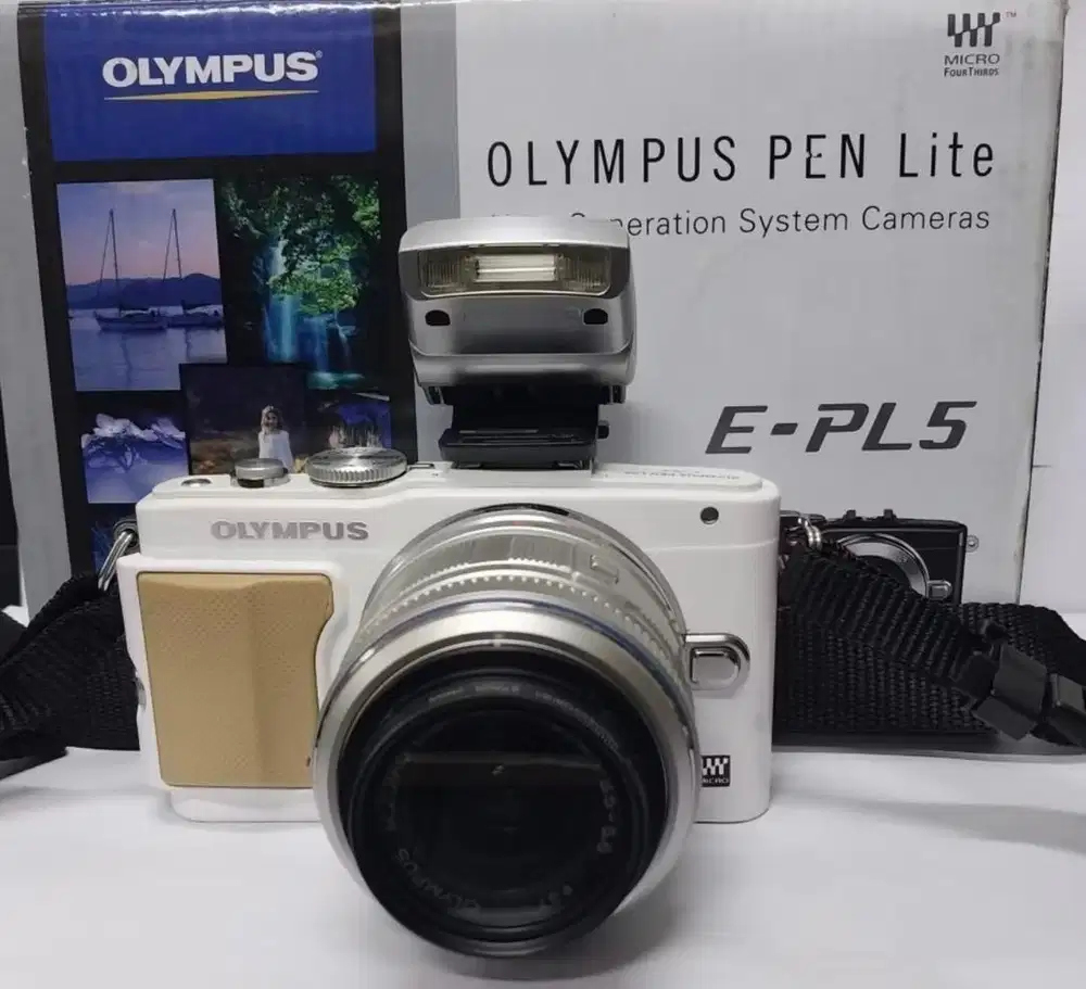 Kamera Camera mirrorless Olympus E-PL5 Lensa kit 14-42mm