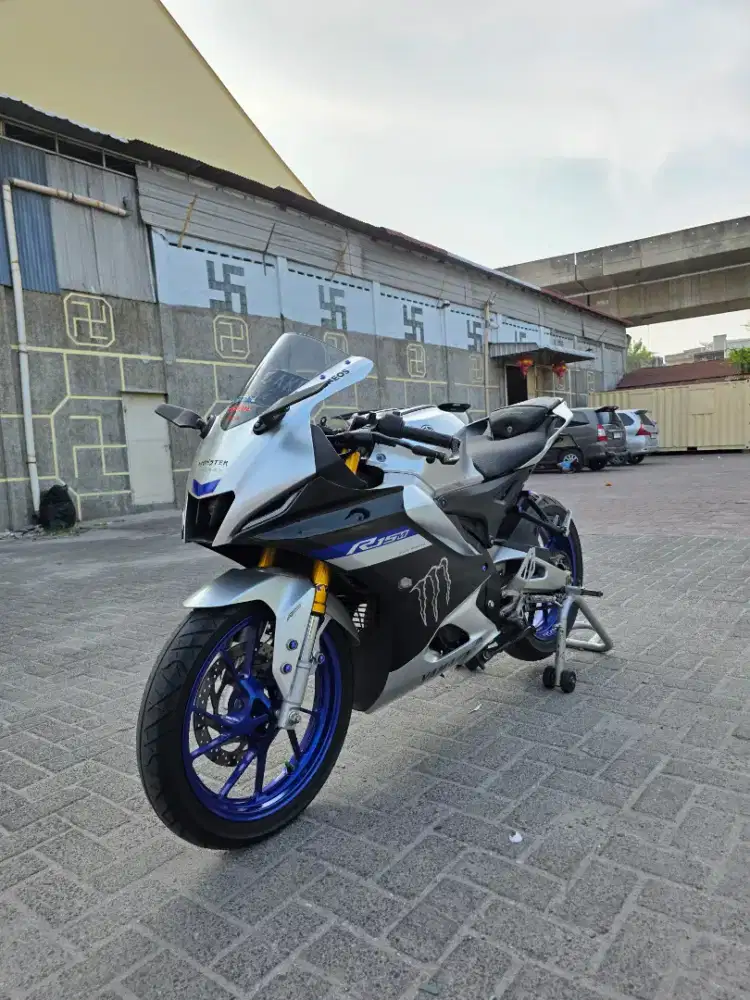 Yamaha R15M Perak Biru 2022
