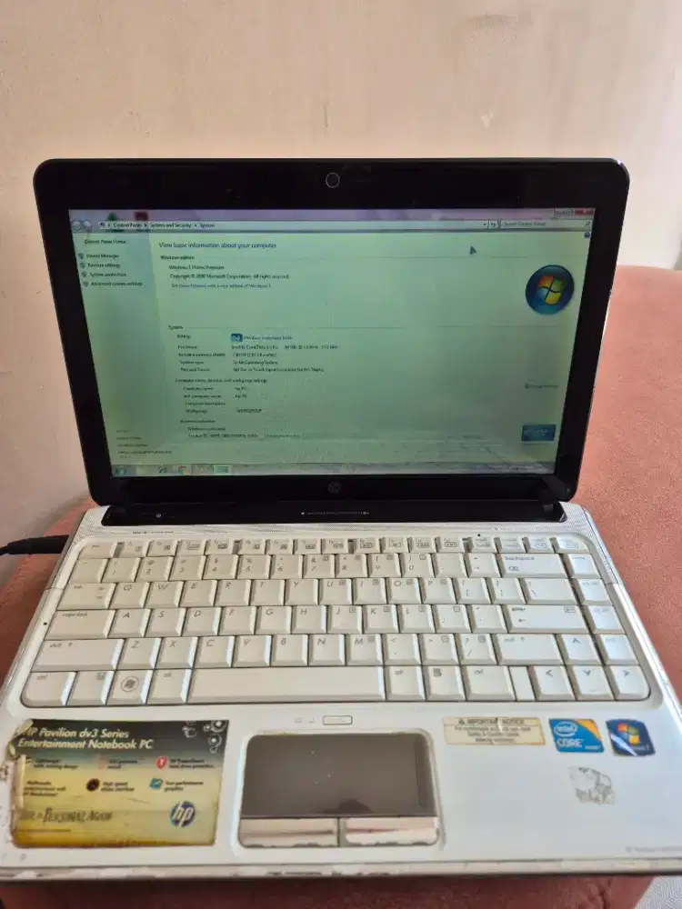 Laptop 1jt an HP pavilion Dv3 Series dv3-2135TX