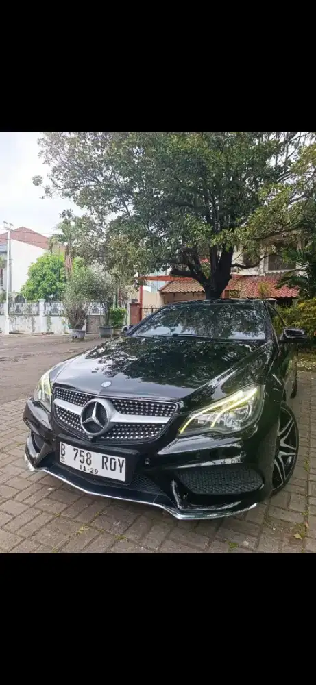 Dijual Mercy E 400 coupe 2014 tgn 1 dr baru, hitam,low km,pribadi