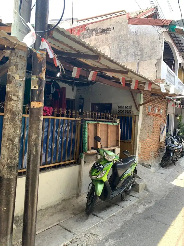 Dijual rumah di jalan kampung rawa selatan 1 jakpus luas 110m SHM