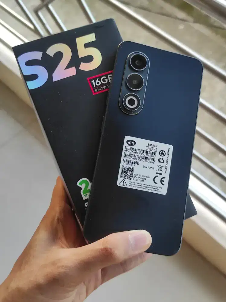 Itel s25 8+8/128 gb