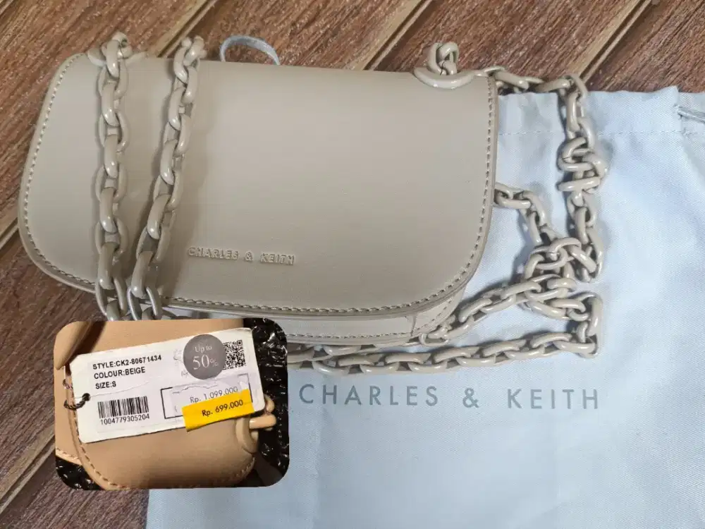 TAS CHARLES AND KEITH ORI OUTLET
