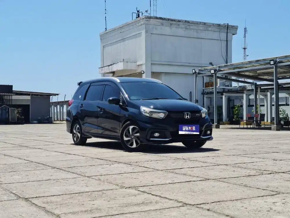 Honda Mobilio RS MATIC 1.5 AT 2018 Hitam KM 70RB