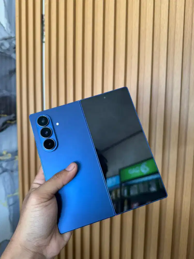 Samsung fold 7 5G ram 12/256 gb