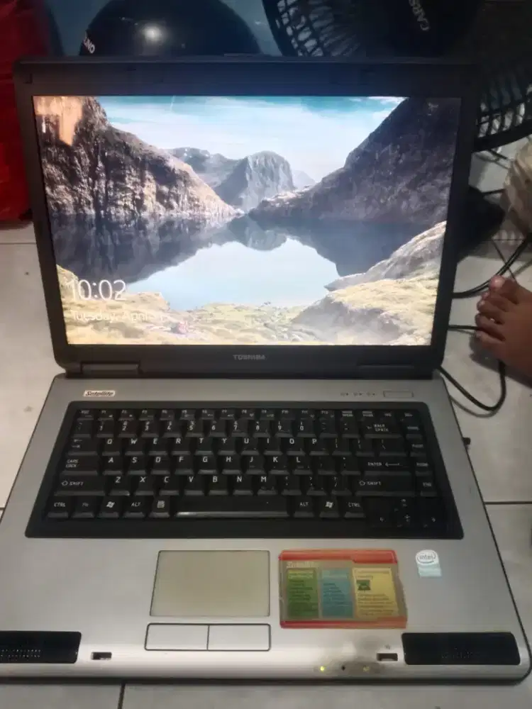 Laptop Toshiba satelite l40
