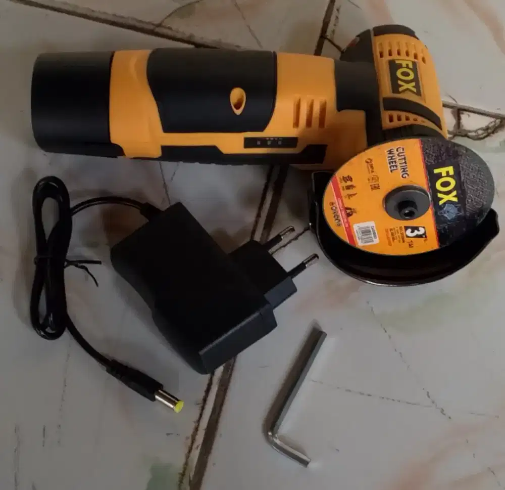 Grinda baterai sesuai foto