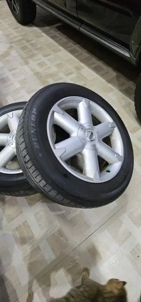 Velg r18 Original Nissan Murano 5 x114.3 berikut ban Falken dan Dunlop