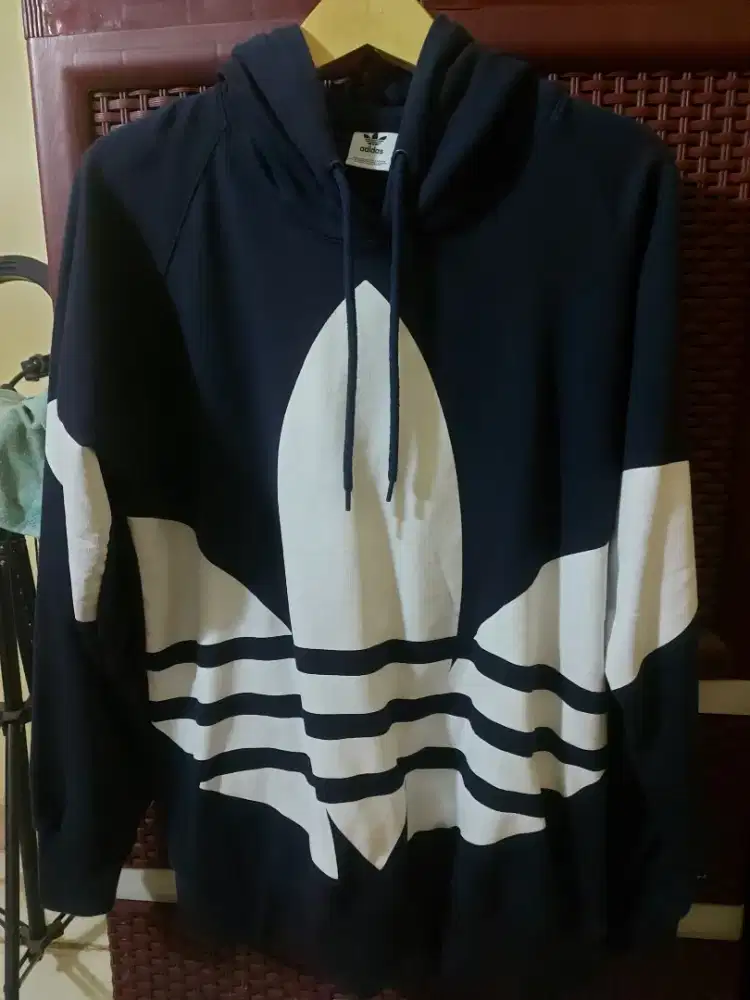 Sweater Adidong Threefoil Fashion