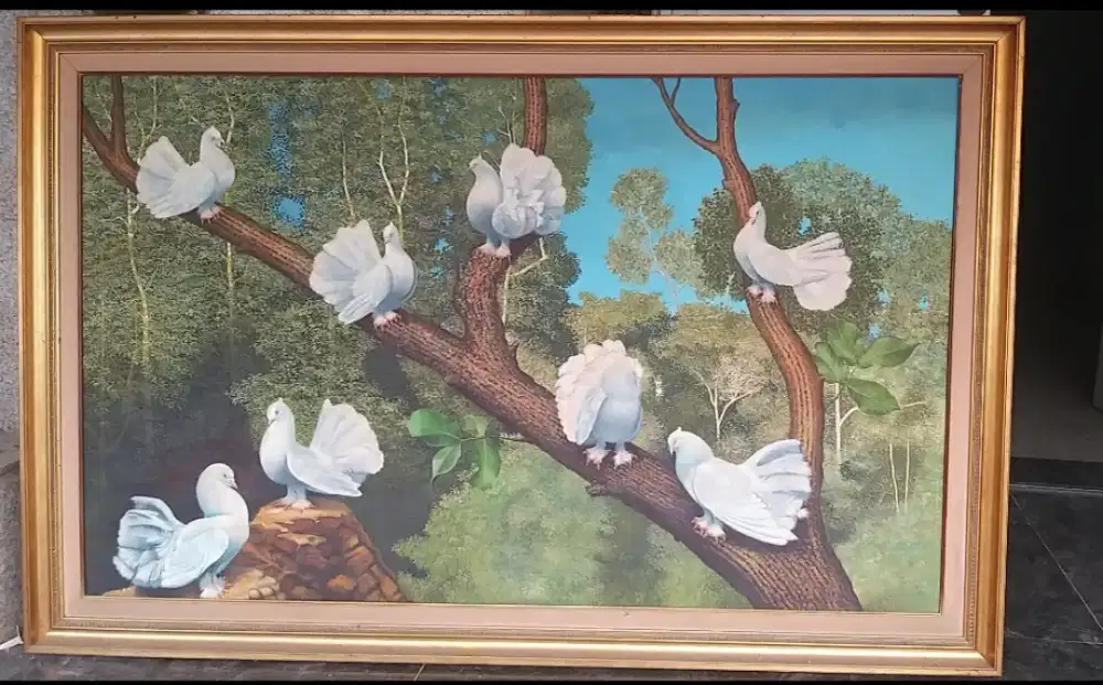 LUKISAN JUMBO 8 BURUNG MERPATI