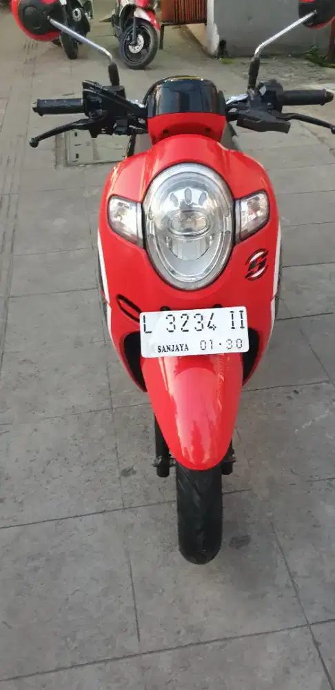 Scoopy Sporty  th 2020 mulus poom pjk baru plat 2030
