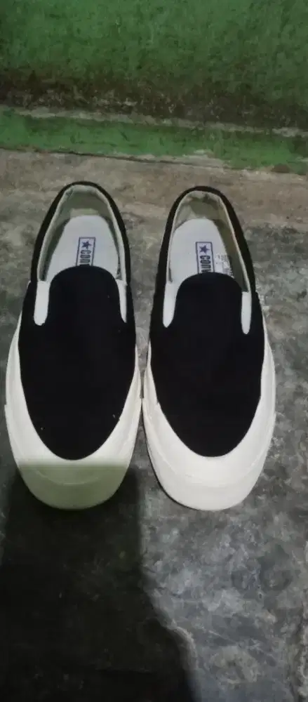 Converse all star slip onoriginal wanita  size 39