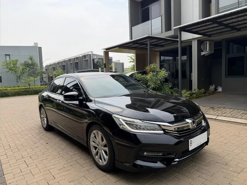 Honda Accord VTi-L Full Record