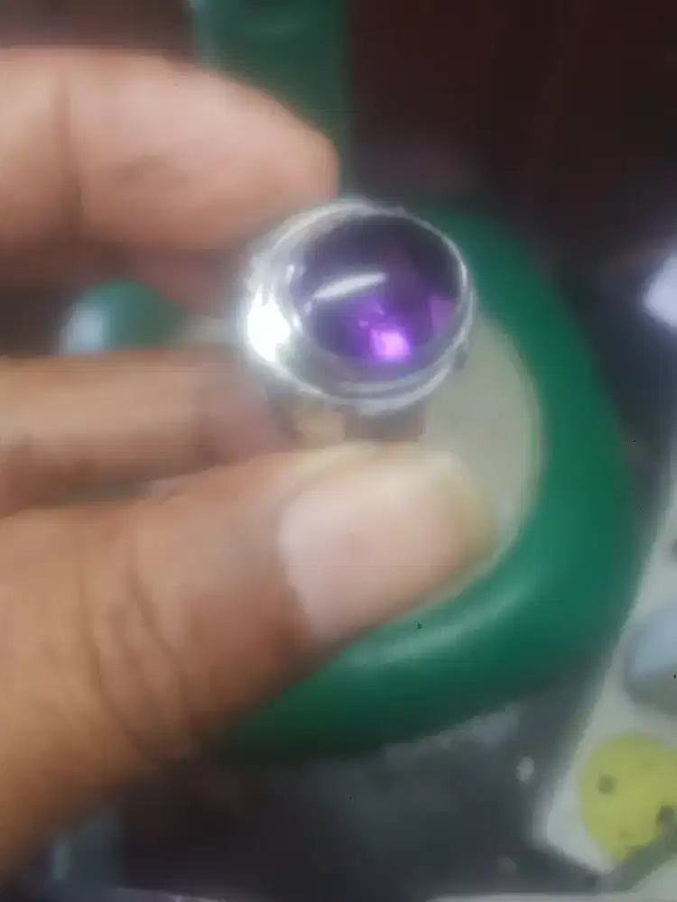 Batu kecubung amatis