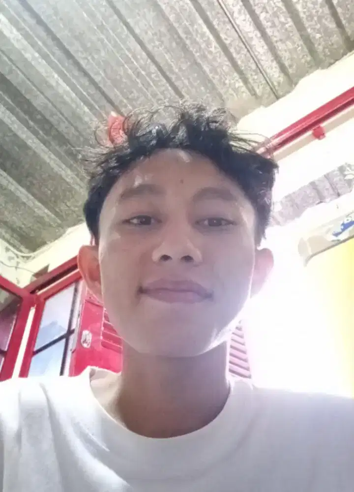 bapak/ibu bos yang sedang membutuhkan pekerja,saya siap kerja