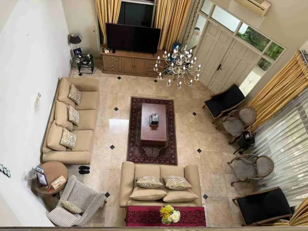 rumah 2 lantai selong kebayoran baru