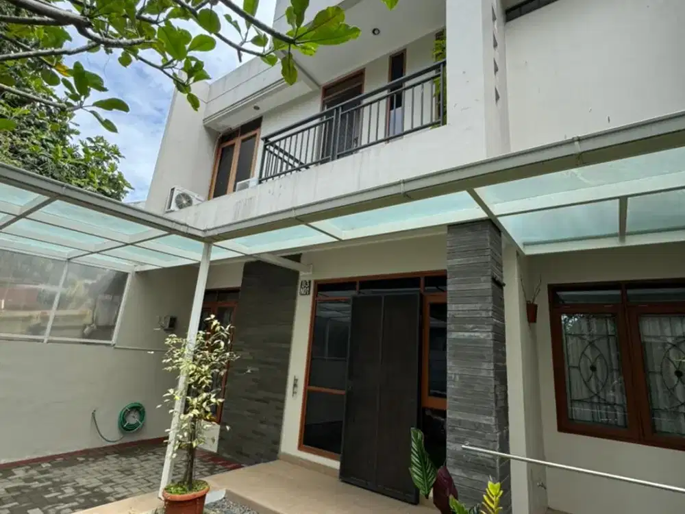 Rumah Nyaman Strategis di Istana Regency 1 Pasteur