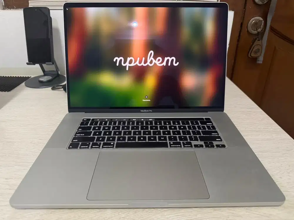 Macbook Pro 16 2019 Like New