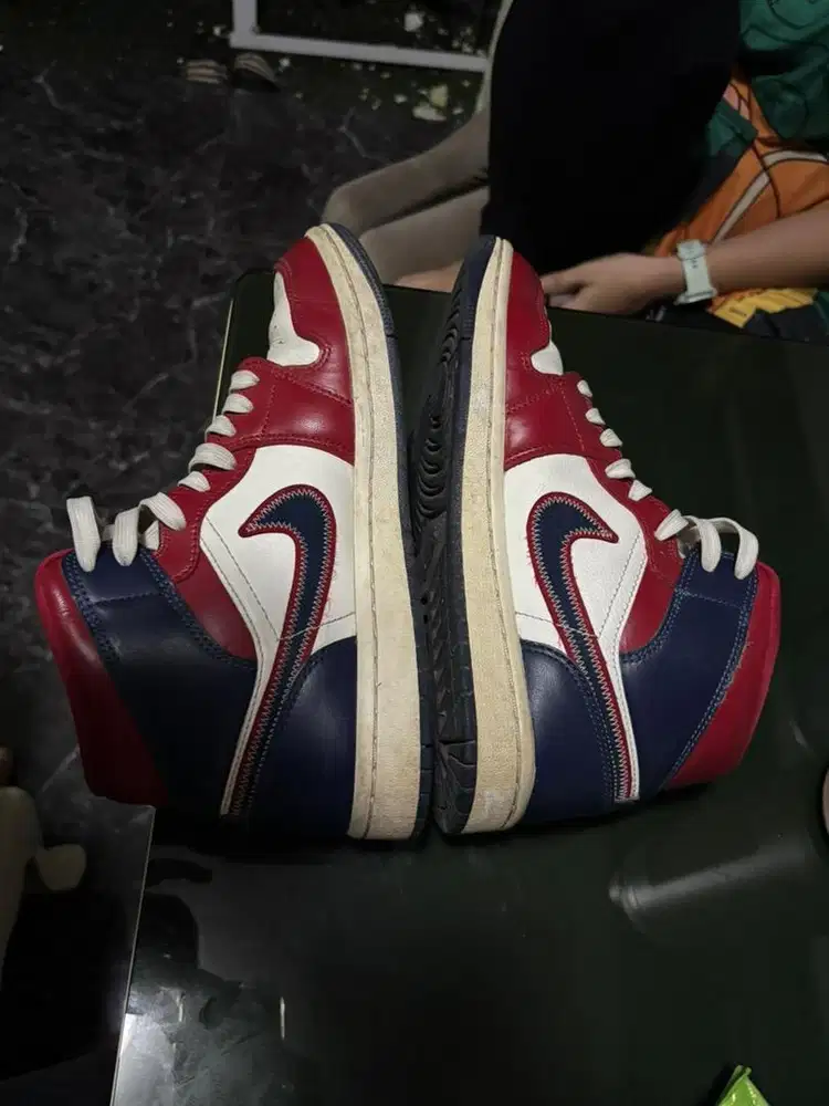 Air jordan 1 mid SE USA Navy