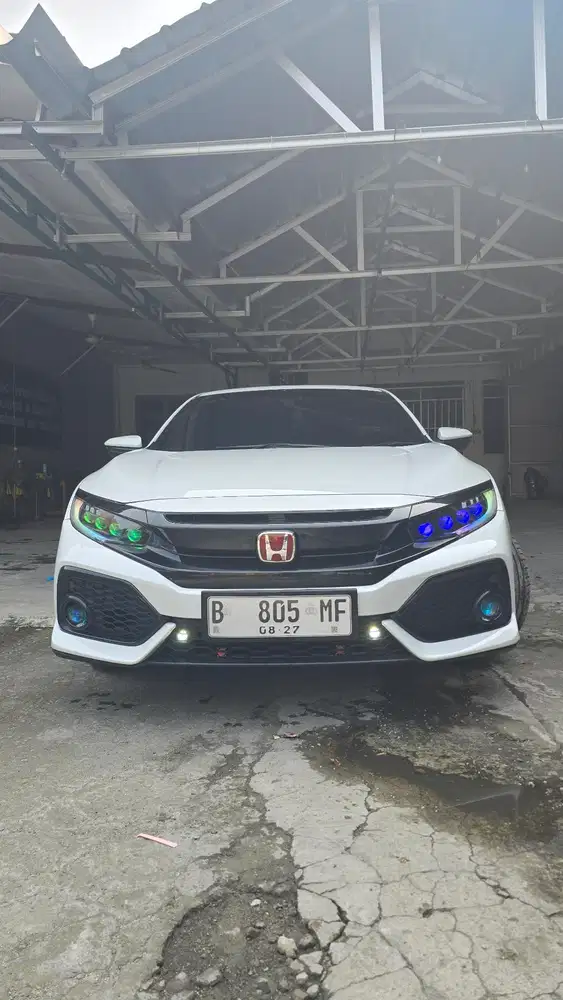 Honda Civic Hatchback 2019 Bensin