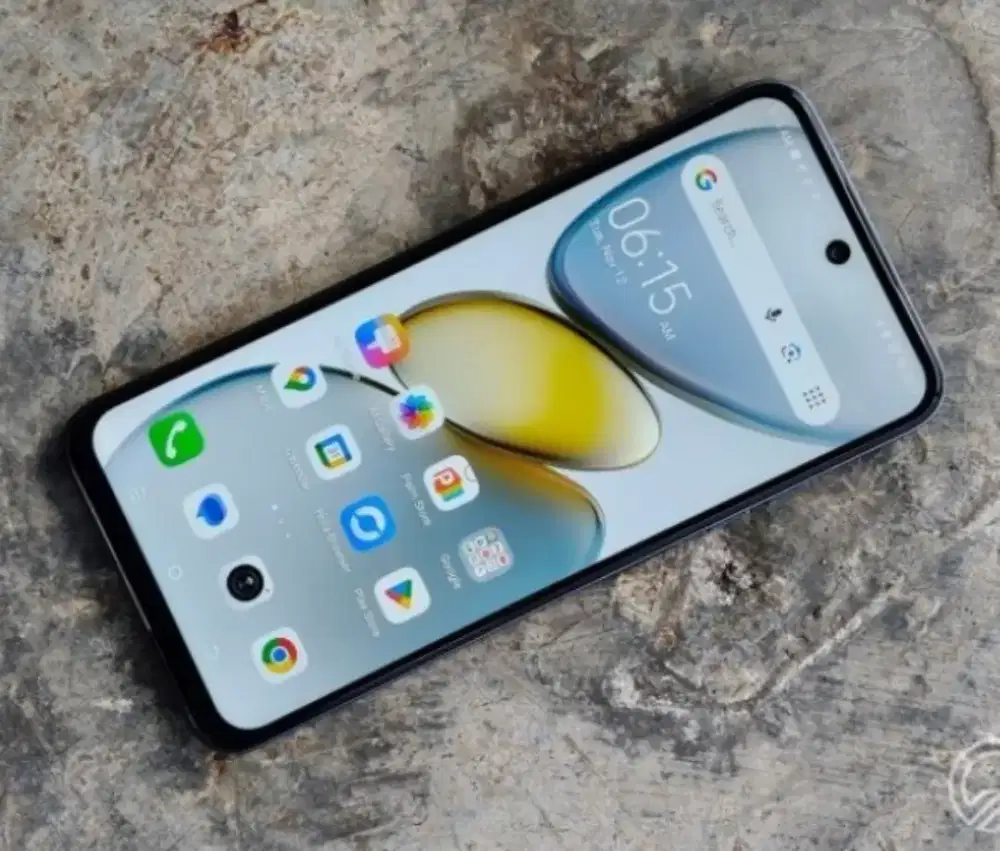 Tekno spark 30C Nfc putih ram 6/128 GB stereo speaker