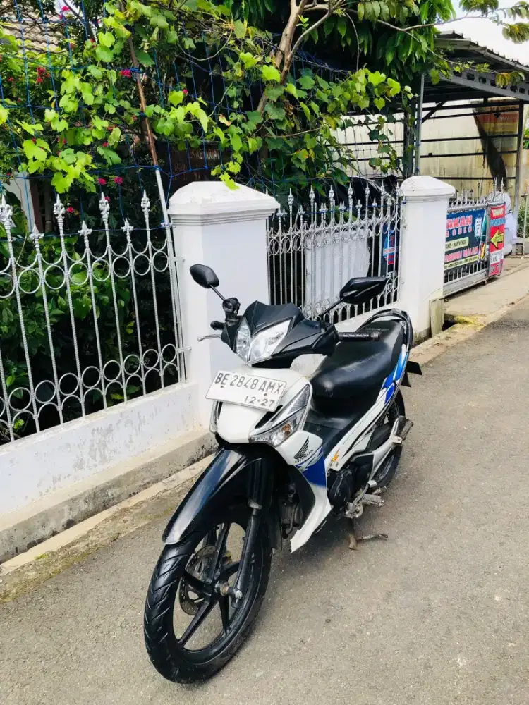 SUPRA X NEW BATMAN ISTIMEWA 2008 Pajak Hidup