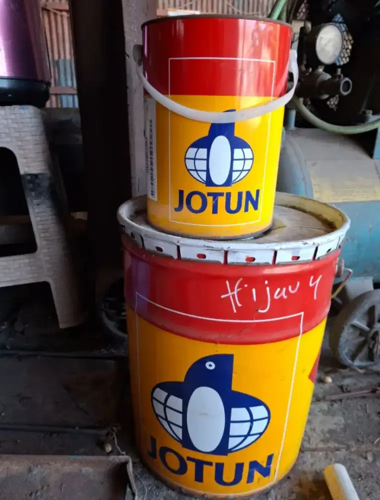 Cet besi/minyak jotun