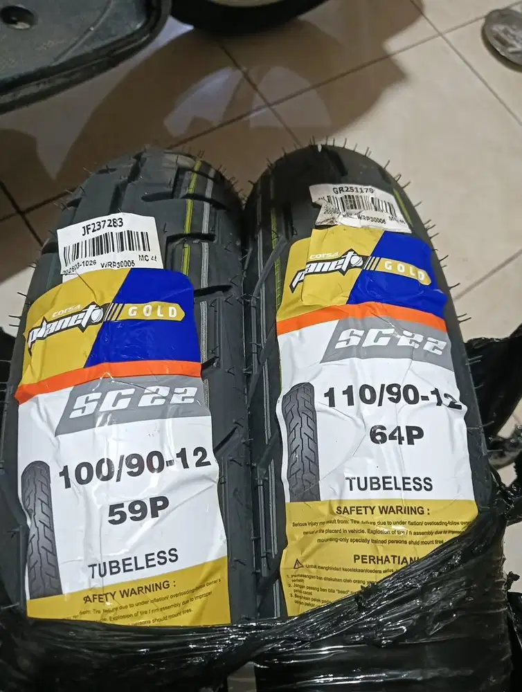 Planeto Gold SC 22 Ring 12 Depan 100/90 Belakang 110/90
