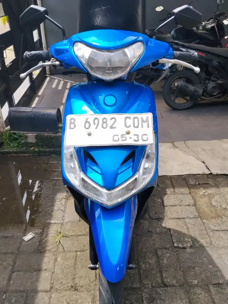Bissmillah jual Mio 2010 warna biru