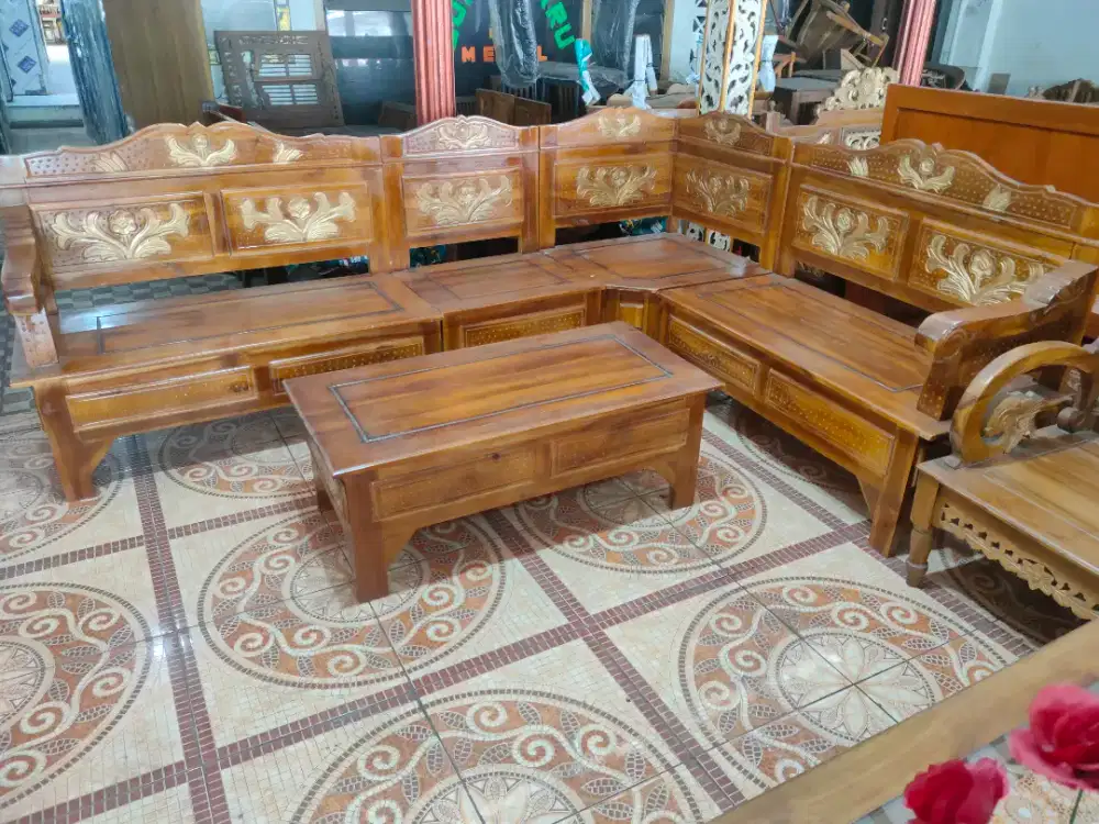 Ready - PROMO Kursi Sudut Kayu 1jutaan