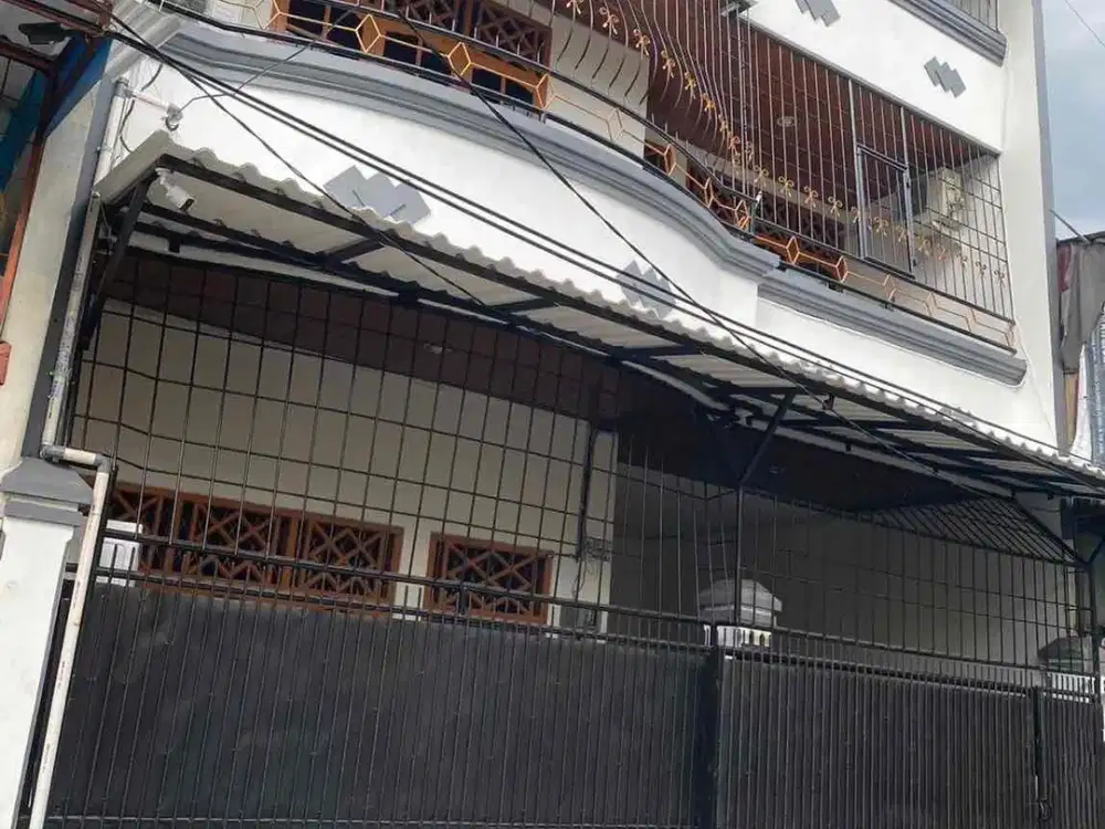 Rumah 3 Lantai di Pademangan, Jakarta Utara