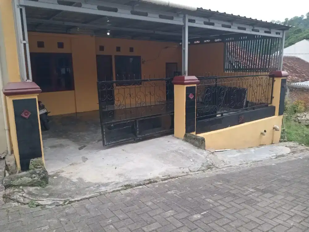 Disewakan rumah buat keluarga pemakai langsung,bukan perantara