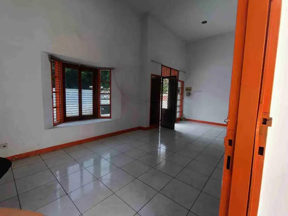 Disewa Rumah Hoek Citra 3, Kalideres, Jakarta Barat