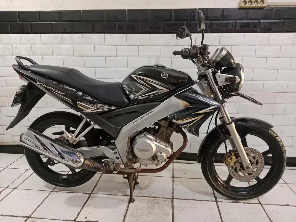 Vixion old tahun 2009 orisinil