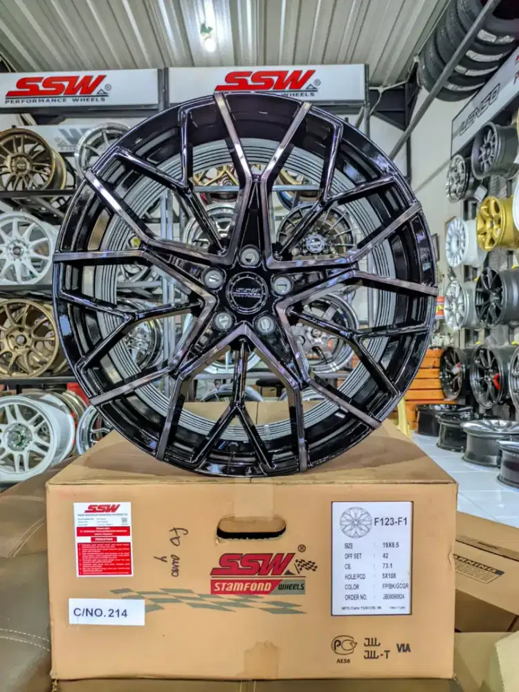 Velg ssw f123 r19 5x108 lbr8,5 et42 original thailand