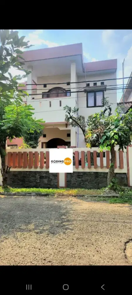 Jual rumah lokasi strategis bebas banjir.Taman Permata Laguna Cibubur.