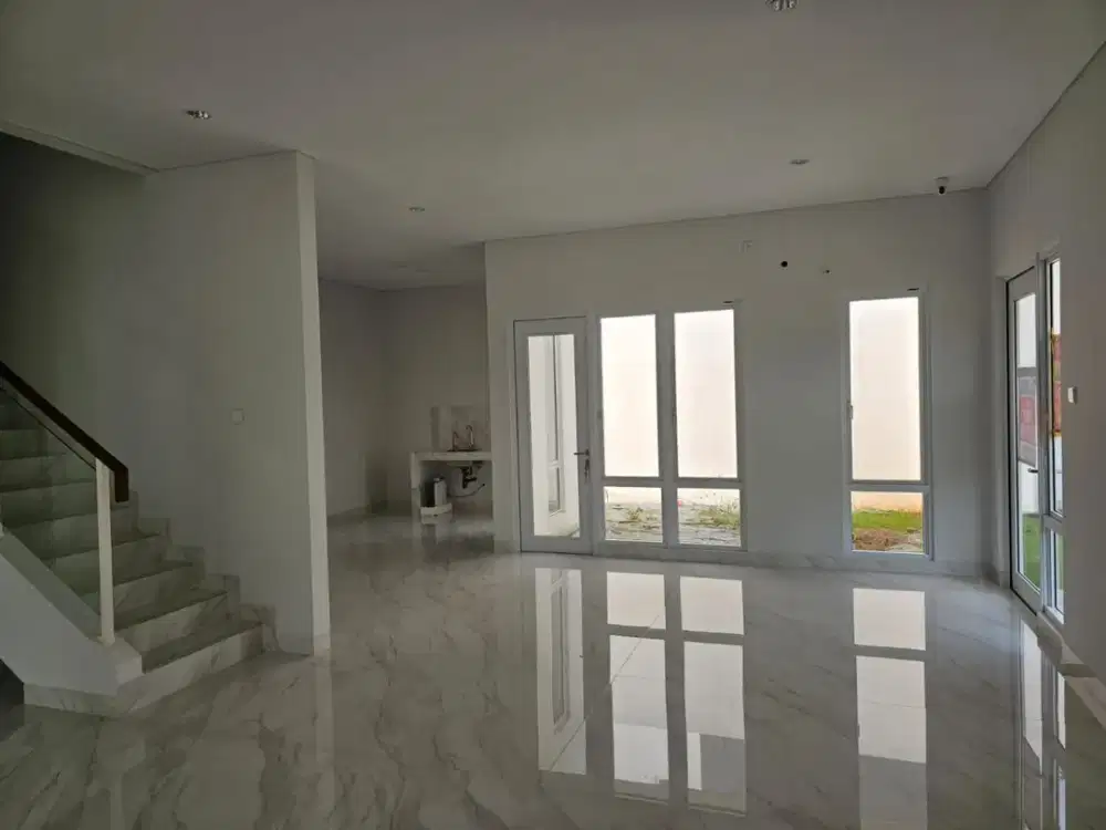 Rumah 2 Lantai Siap Huni di Cluster Pasadena Grend Residences, Gading Serpong (013)