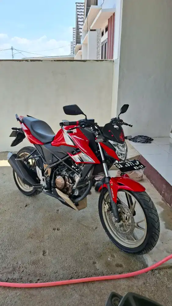 Djual honda cb 150r led  tahun 2017 srt lngkp hidup