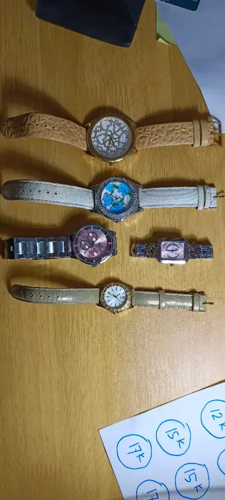 Bekas rasa baru 700rb'an guess elle casio jam tangan alroji wanita