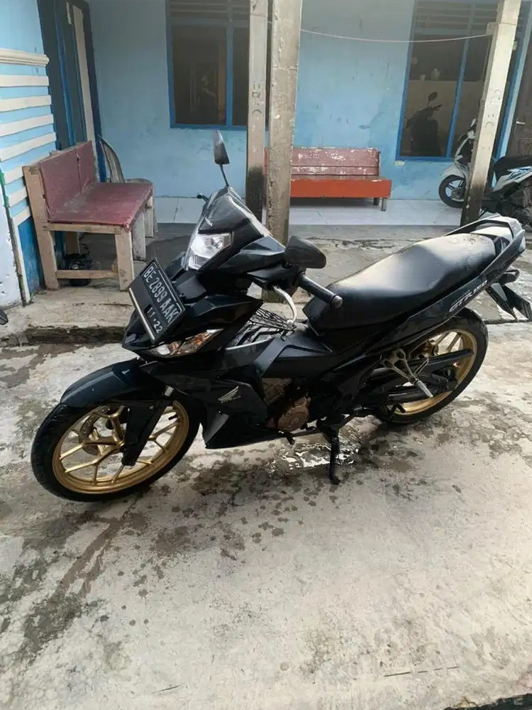 Dijual supra gtr150 surat lengkap pajak off