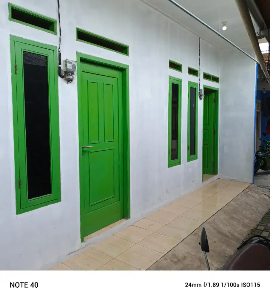 Dijual kontrakan 2 pintu