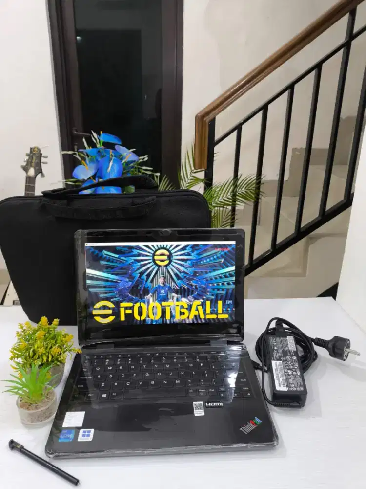 Lenovo Yoga R18ET28W V12 slim Black TOUCHSCREEN +PEN [SSD 512GB]