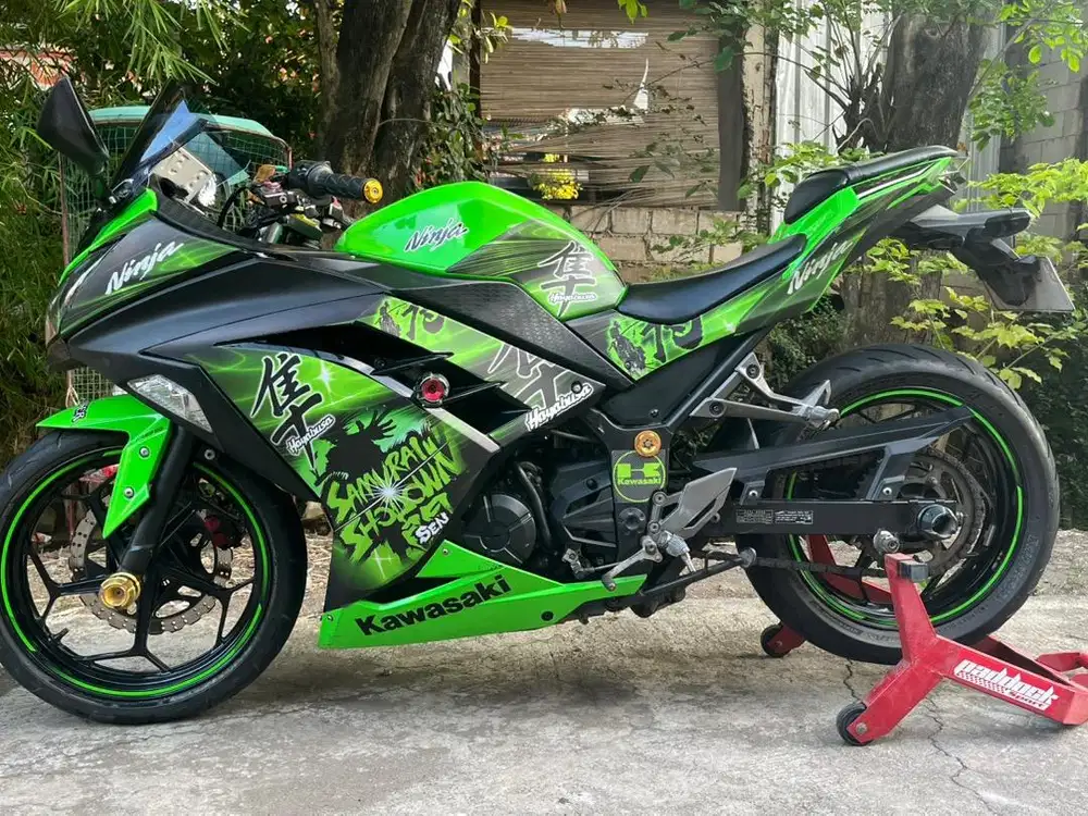 Dijual Ninja 250fi ABS SE 2012 CBU Thailand