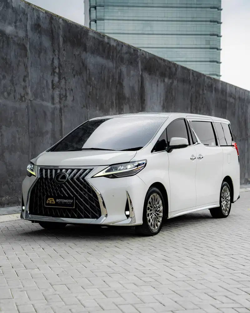 Lexus LM350 VIP 2020