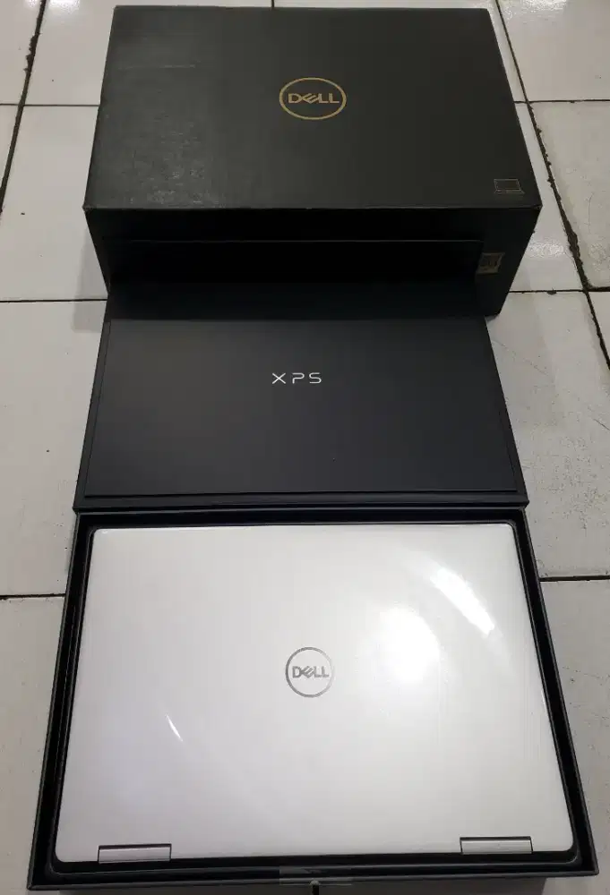 Laptop Dell XPS 13 2in1 9310 Core i5 Gen 11th RAM 8GB SSD 256GB